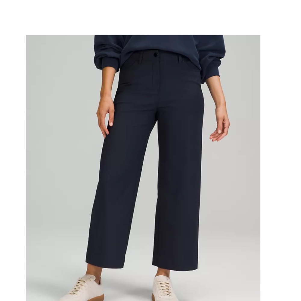 Lululemon City Sleek 5 Pocket Wide Leg Pant
